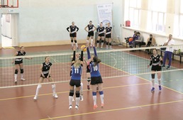 Женские коллективы сражались за победу в турнире на базе Культурно-спортивного центра