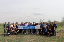 На весеннюю уборку вышло около полутора тысяч сотрудников Общества «Газпром добыча Астрахань»