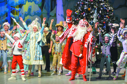 Традиционный новогодний праздник на протяжении многих лет проходит в театральной части АЦГ-1